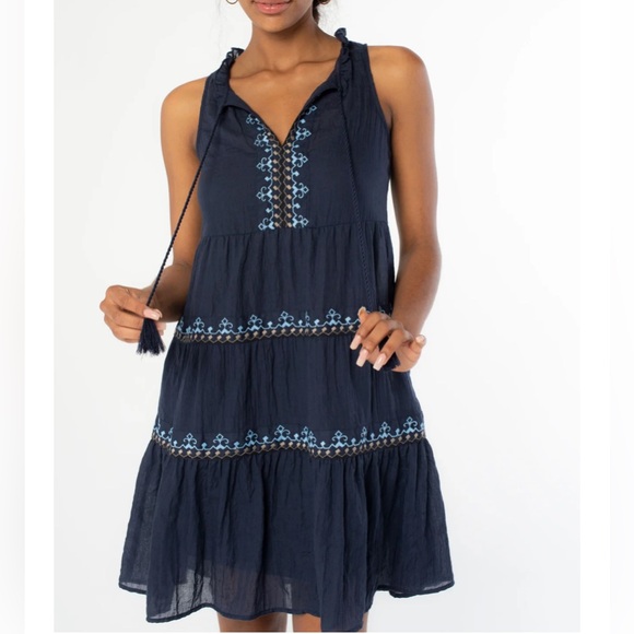 Lovestitch Addyson embroidered tiered sleeveless navy mini dress medium - Picture 3 of 13
